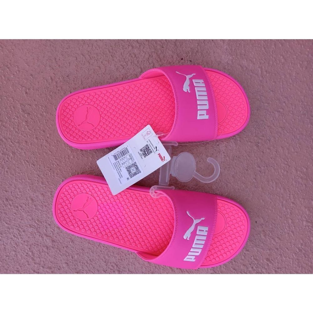 NWT Pink puma slippers 